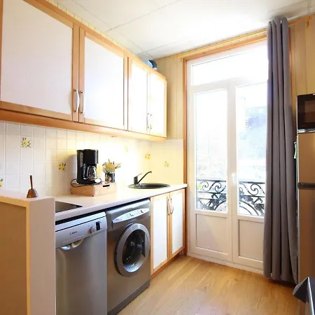 Centre: T2 Confort Avec Ascenseur Et Wi-fi - Fr-1-608-118 * La Bourboule