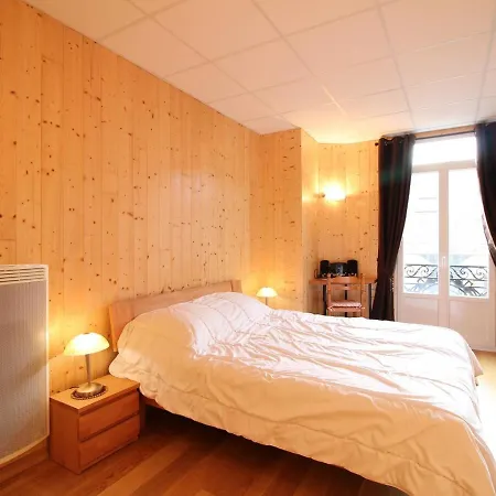 Centre: T2 Confort Avec Ascenseur Et Wi-fi - Fr-1-608-118 La Bourboule